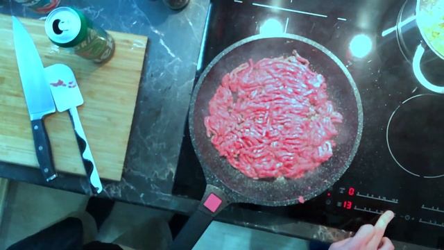 Желтый Ценник : Чили Кон Карне смотреть онлайн