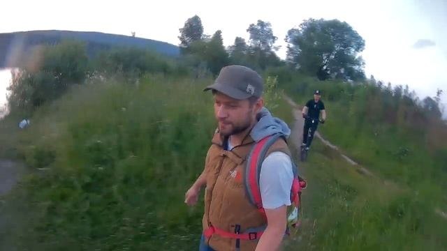 Моноколесо Kingsong ks16 vs Электросамокат смотреть онлайн