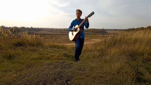 Выткался над озером...