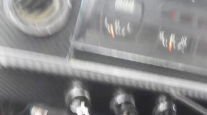 Газ 2401 заглушил трубку вентиляции картера к впускному коллектору.