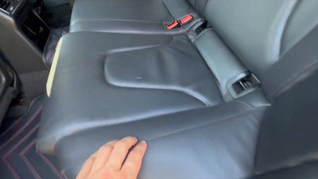 Седан с великолепным полным приводом и управляемостью. Audi A4 B8 S-line Quattro 2012год 2.0 TFSI смотреть онлайн