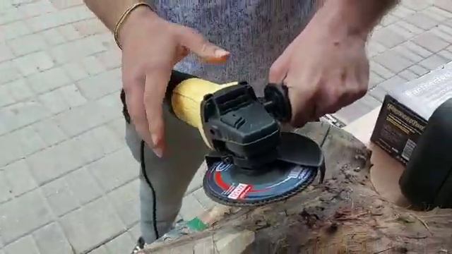 Угловая шлифовальная машина Partnertool | PAG125 1100EC | PAG125SET 1100EC смотреть онлайн