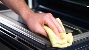 Product Review: Bosch Series 8 Built-In Black Compact Oven with Microwave Function CMG978NB1A