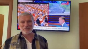 Депутат Госдумы Алексей Журавлёв кидает зигу