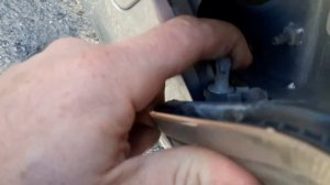 Как снять переднюю фару на Nissan альмера классик,своими руками.