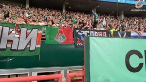Эй, парнишка, погляди! Южная трибуна после третьего гола Локомотива в матче с Химками