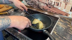 БУЖЕНИНА СВАРЕННАЯ В КАСТРЮЛЕ.