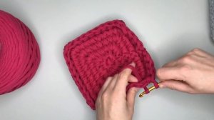 квадратная корзина из трикотажной пряжи галочками или в раскол крючком ● square crocheted basket