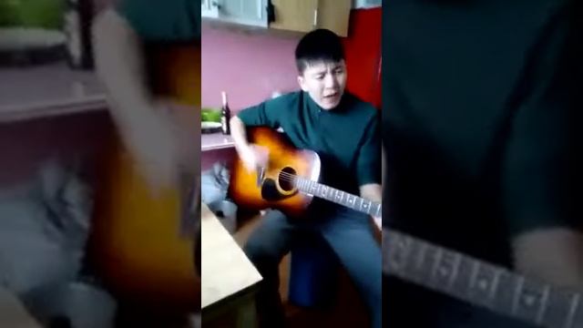 на гитаре просто одинокая волчица Тозя,самое лучшее исполнение смотреть онлайн