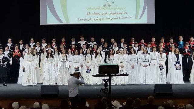 • Иордания, Амман, хор выпускников Черкесской школы. Jordan, Amman, Circassian school choir смотреть онлайн