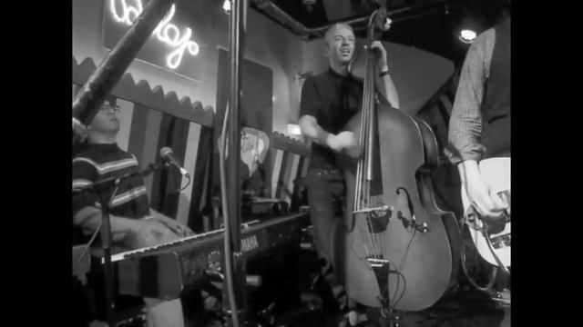 JD Mc Pherson - Stutterin' Cindy смотреть онлайн