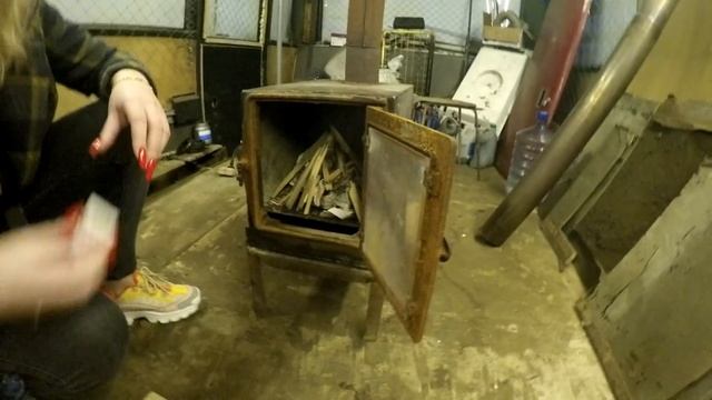 В "Краснухе" теперь живет Кальцифер или буржуйка для автодома