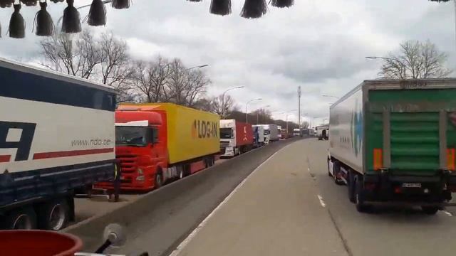 Дальнобой. Забастовка Бельгийцев. Длинная пробка из фур. Колейка.