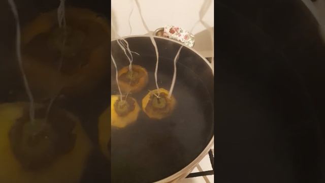 Сушеная хурма.