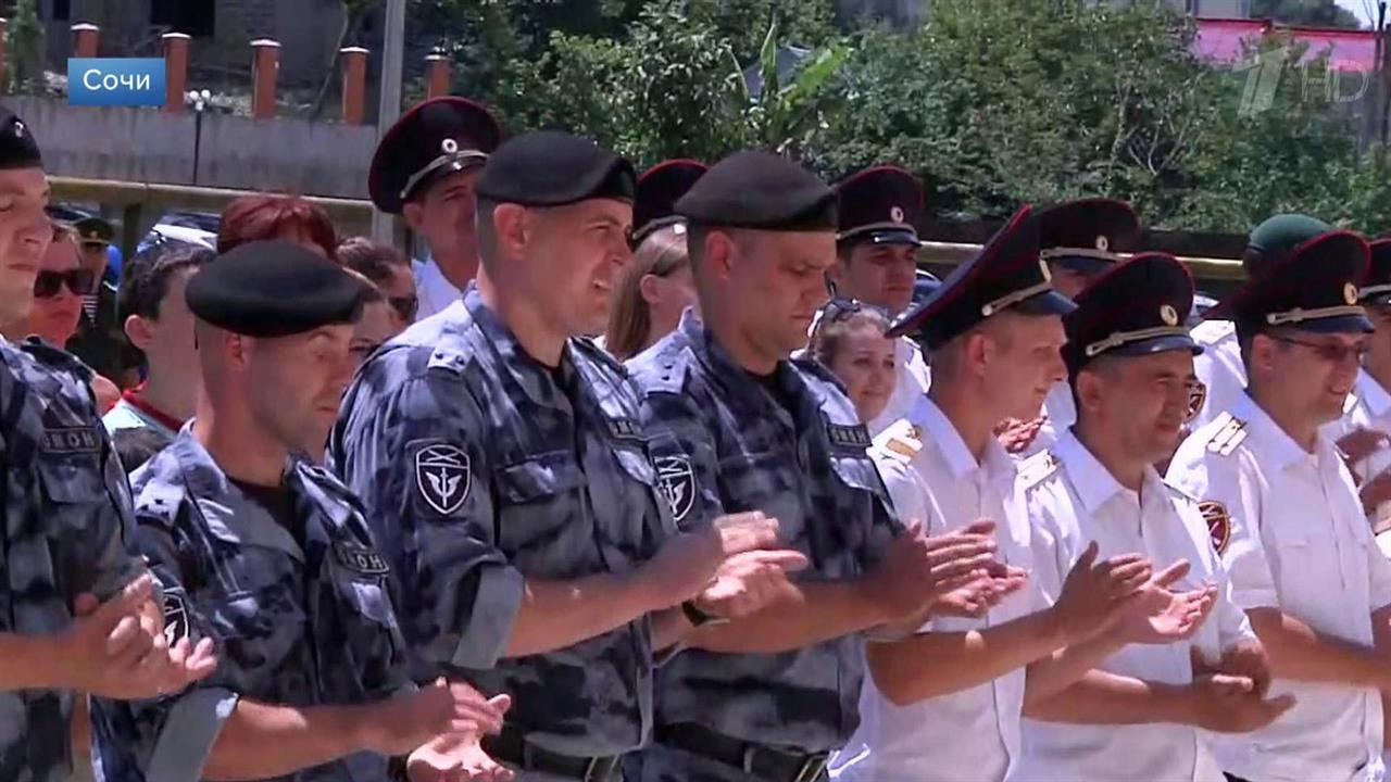 Почти 150 семей служащих Росгвардии получили в Сочи квартиры с улучшенной планировкой