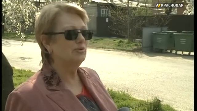 На ул. Базовской в Краснодаре установили 7 мусорных контейнеров смотреть онлайн