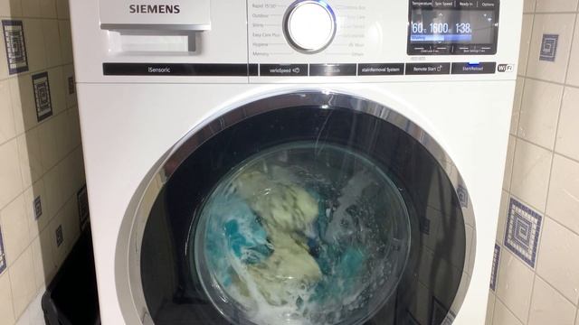 Siemens WM16XGH1GB IQ700 ISensoric 10kg - Cottons Full Length