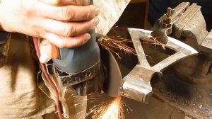 Топор викингов своими руками из хлама.