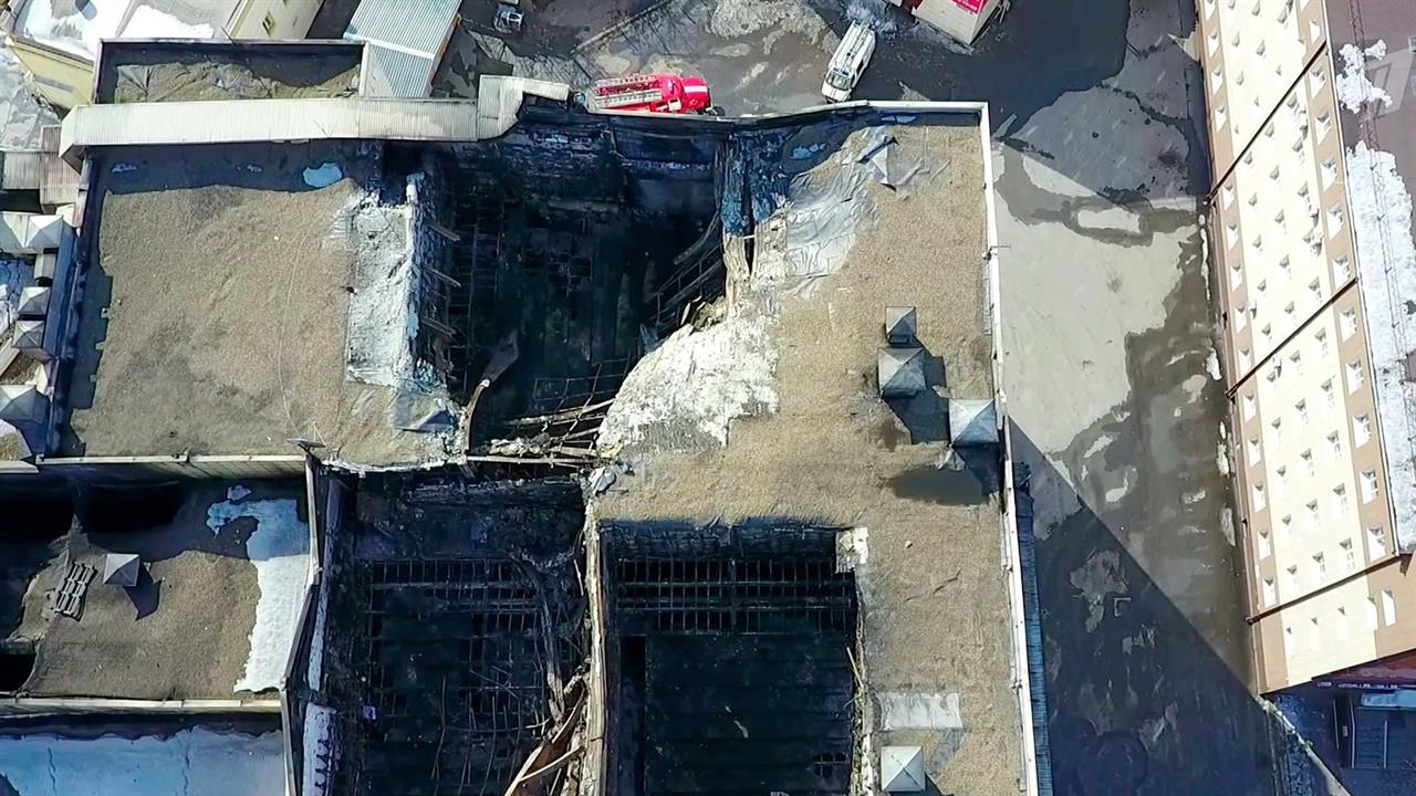 В Кемерове задержана директор компании, которой принадлежал сгоревший торговый центр
