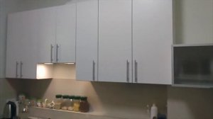 2 Завершение! Простая прямая кухня, навесные шкафы с врезной вытяжкой. Как спрятать котёл в шкафу.