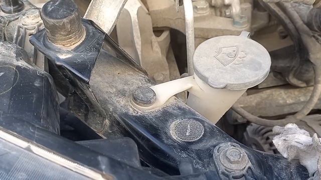 Установка лед ламп К7С  DAWN KNIGHT в дальний свет Ниссан Х-трейл Т32 смотреть онлайн