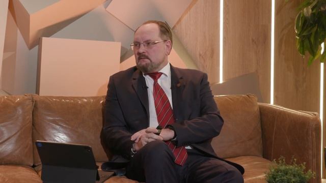 Начальник Главгосэкспертизы России Игорь Манылов принял участие в сессии Гайдаровского форума