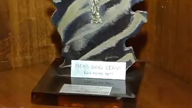 UN CAFFE DA GIOVANNI MAURIELLO смотреть онлайн