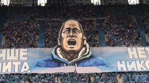 Солнце светит нам в зените