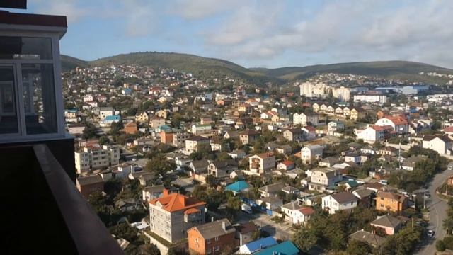 Город Новороссийск с 20-го этажа дома по адресу - улица Видов 100. смотреть онлайн