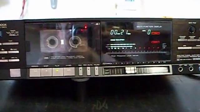 Tape deck Teac V-800X - Tocando fita de Metal смотреть онлайн