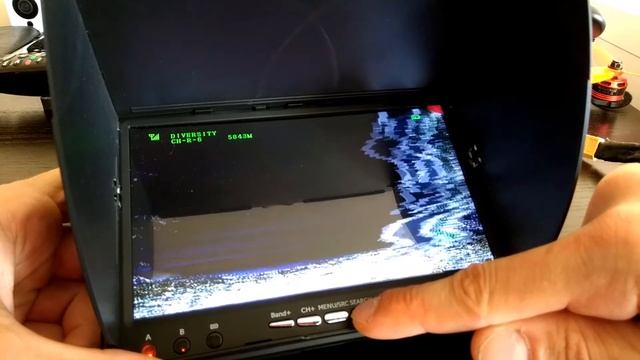 Eachine LCD5802D 7 Zoll FPV Monitor - Erfahrungsbericht nach einigen Flügen - Deutsch смотреть онлайн