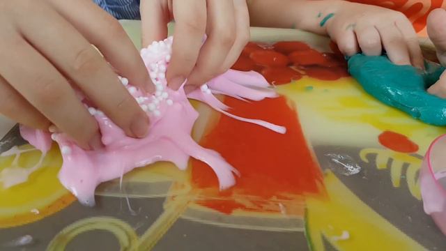 ПРЕВРАЩАЕМ Покупные Слаймы из FixPrice в ГИГАНТСКИЙ СЛАЙМ случайными ингредиентами/ Слайм ЧЕЛЛЕНДЖ смотреть онлайн