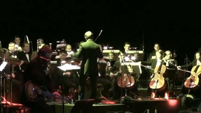 Chris de Burgh in Minsk 22 05 2011 with The Presidentiale orchestra conductor Viktor Babarykin смотреть онлайн