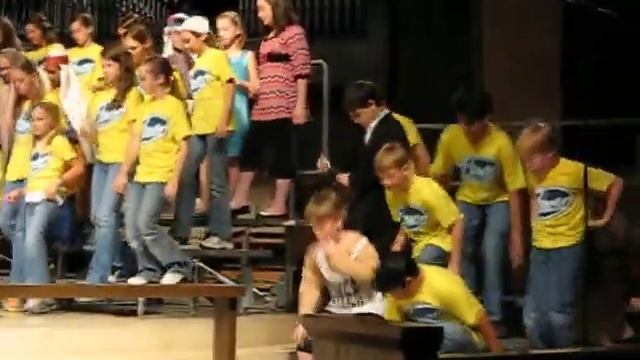 Jackson's Debute as Schadrach, Meshach and Abednego "POWER". смотреть онлайн