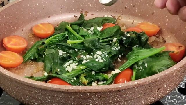 Быстрый и полезный УЖИН за 10 минут! Макароны с сыром и шпинатом в сливочном соусе.