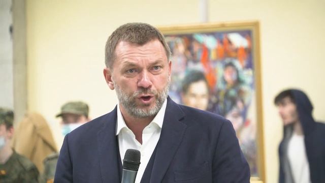 Выставка _Имена победы_.mp4 смотреть онлайн