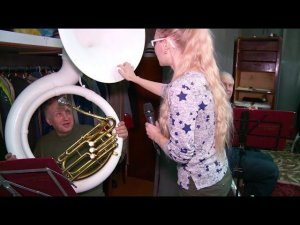 "Я в Бийске" - в гостях у музыкантов муниципального духового оркестра (Бийское телевидение)