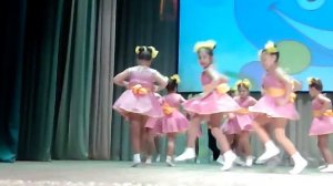 Хареографическая студия "Кропельки" старшая группа №2 танец "Капитошка" г.Гомель (05.03.2016)