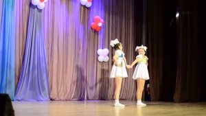 Cheerful children's dance "Two girlfriends"/Танец "Две подружки"