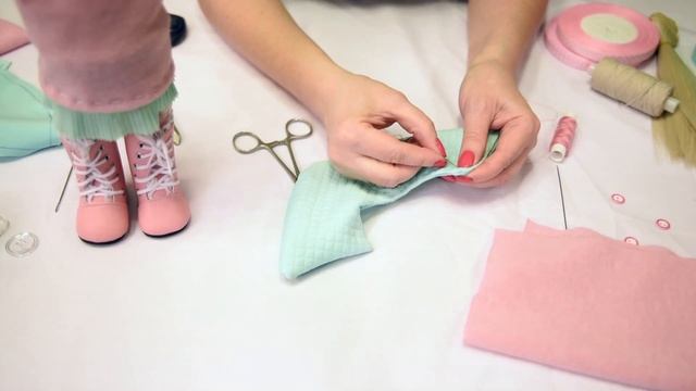 МАСТЕР-КЛАСС | Шьём одежду куколке смотреть онлайн