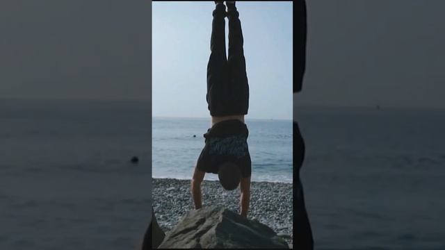 Fly. #breakdance #unitycrew #dance #брейкданс #maxone #bboy #tutorial #танцы