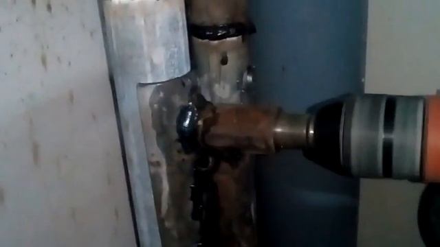 Сверлим трубу коронкой по металлу смотреть онлайн