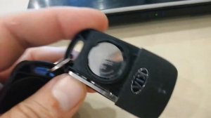 Смена батарейки в ключе kia