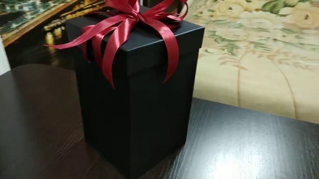 Красивая коробочка с wow-эффектом. Прекрасный подарок, достойный восхищения!