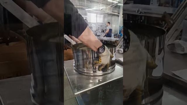 Станок для розжима труб. #трубы #розжим #завод #производство #розжимтруб #дымоход #нержавейка #цех смотреть онлайн