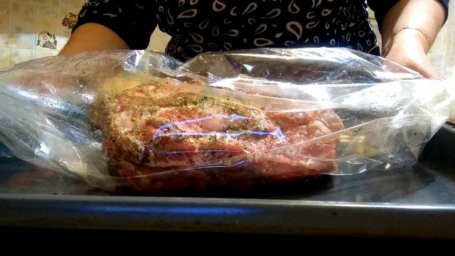 Буженина в сливовой карамели, запечённая в рукаве