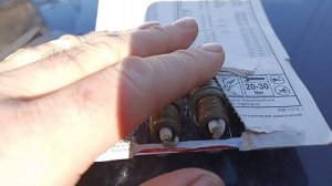 Какой зазор свечей зажигания я делаю на Славуте.