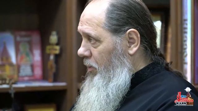 Почему детей крестят в бессознательном возрасте? смотреть онлайн