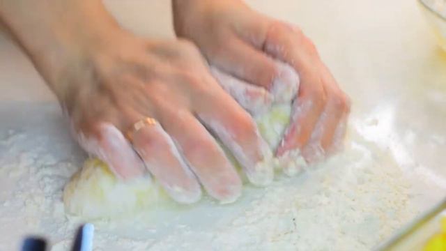 You definitely didn't eat this dish! Traditional chicken with potatoes in dough! смотреть онлайн