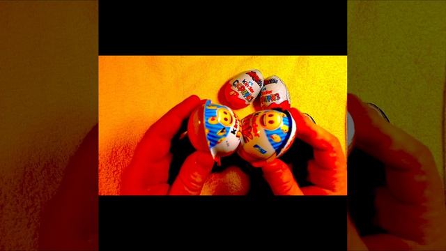 Candy's Kinder ASMR lollipops satisfying video relaxing Kinder Joy, Kinder Surprise #shorts (7)